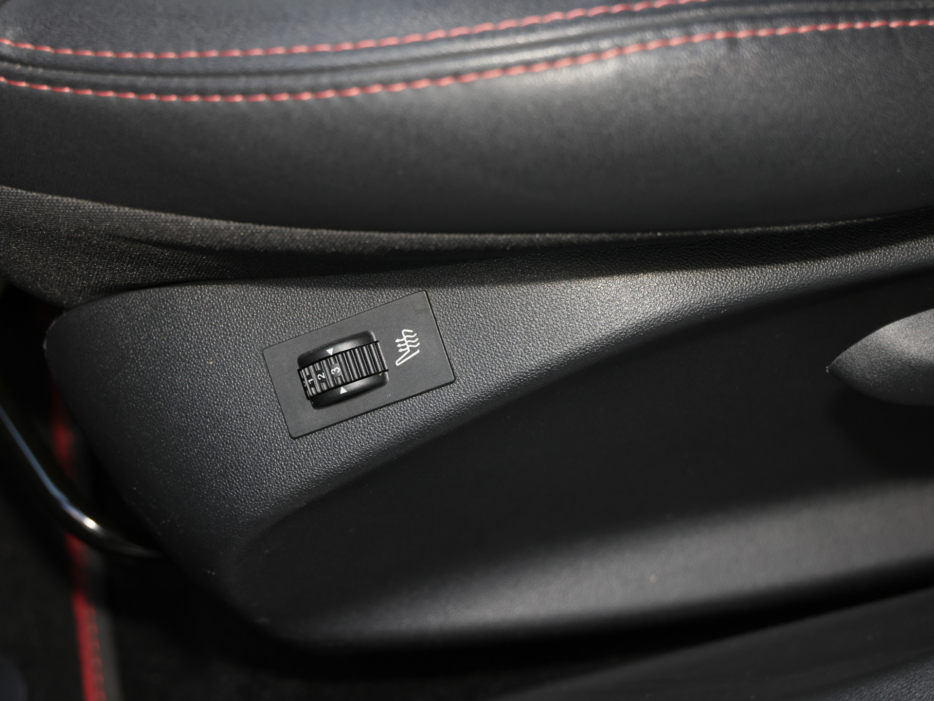 2008 1.2 PureTech Allure GT LINE +NAVI+CAM