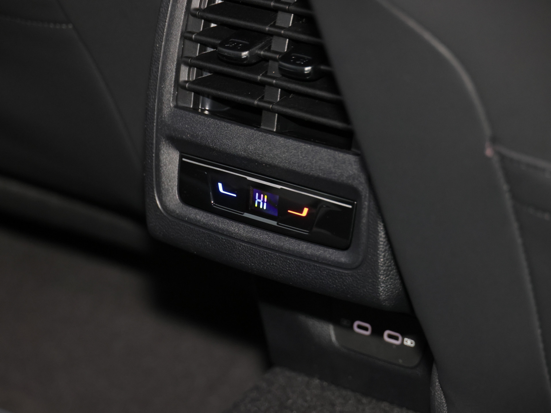 Golf VIII 2.0TSI GTI +BLACK-STYLE+MATRIX+LEDER+