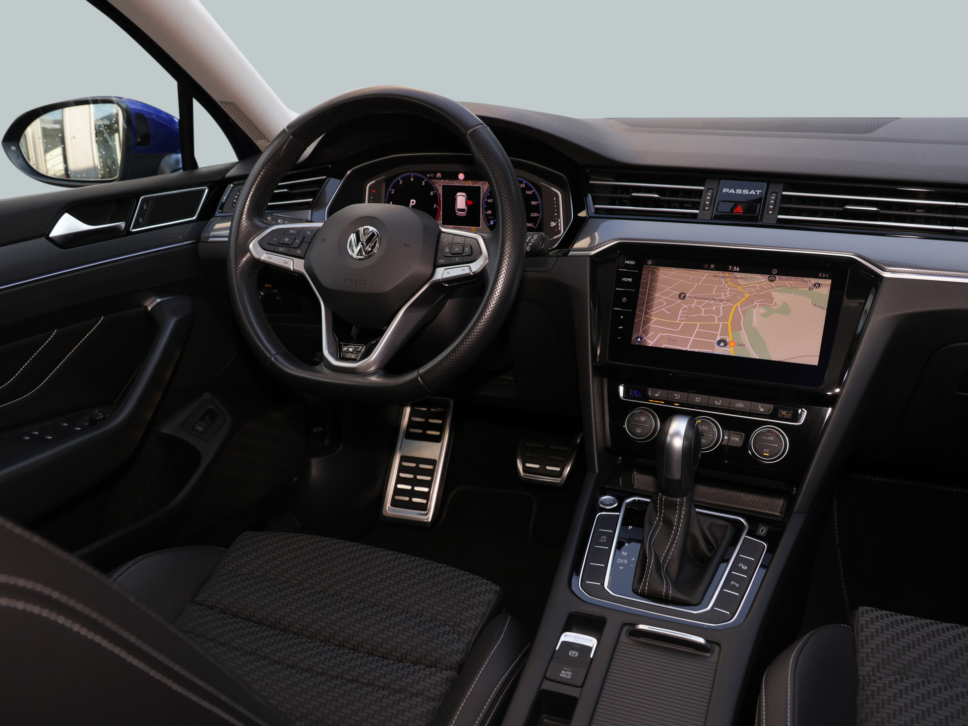 Passat Variant 2.0TSI DSG R-LINE +AHK+EASY-OPEN+