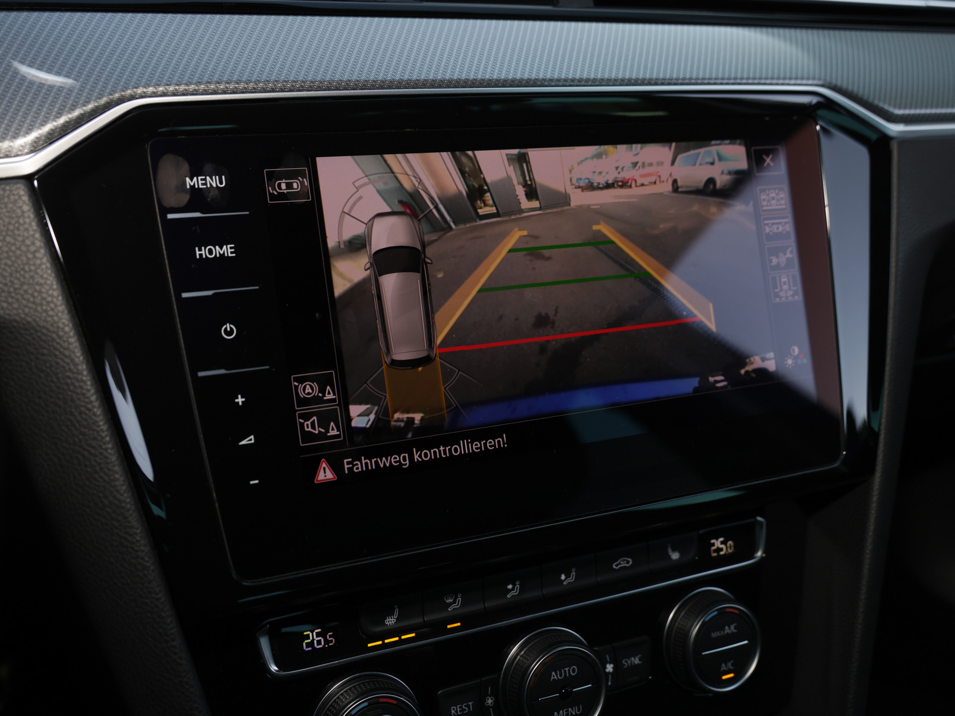 Passat Variant 2.0TSI DSG R-LINE +AHK+EASY-OPEN+