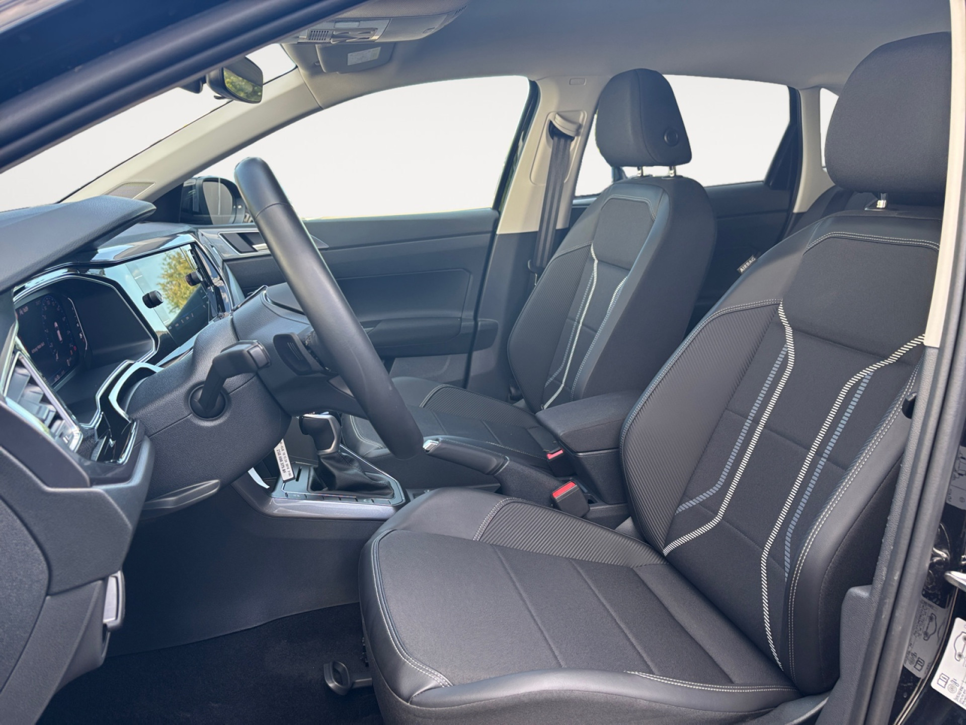 Taigo 1.5TSI DSG STYLE +NAVI+IQ-DRIVE+