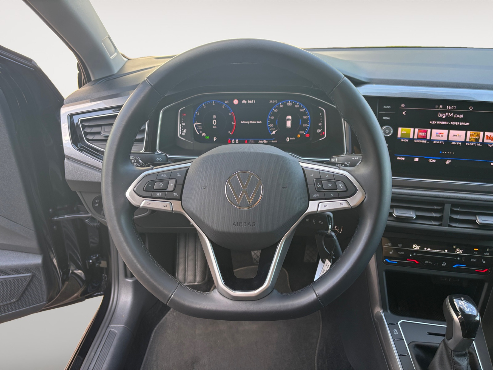 Taigo 1.5TSI DSG STYLE +NAVI+IQ-DRIVE+