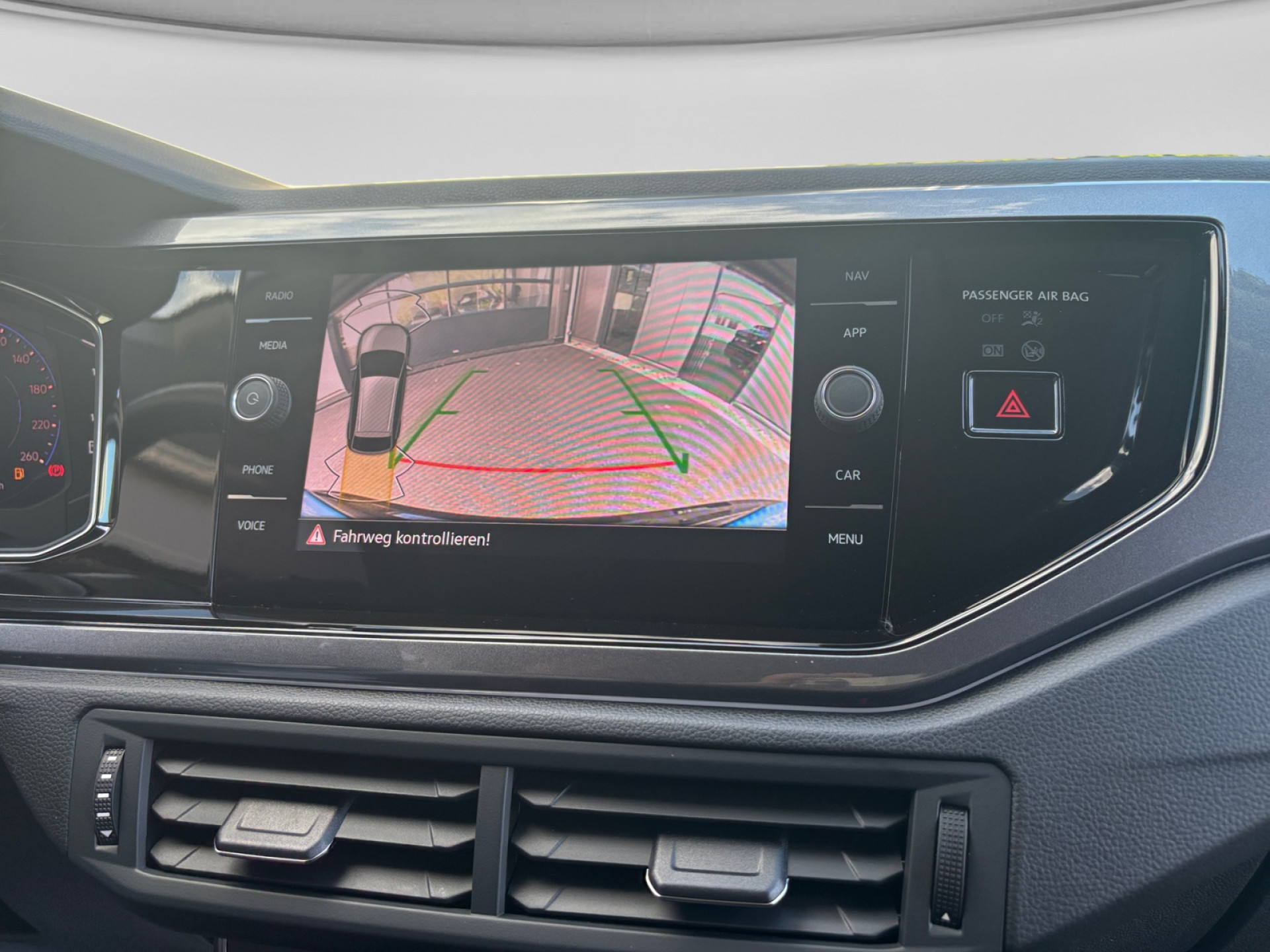 Taigo 1.5TSI DSG STYLE +NAVI+IQ-DRIVE+