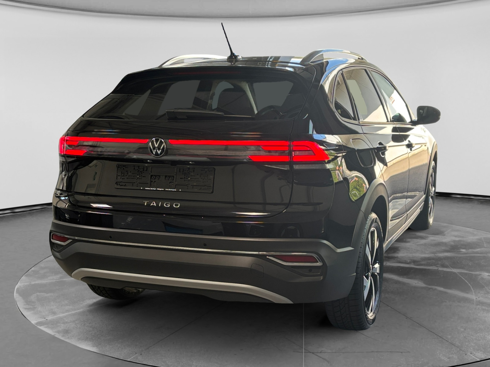 Taigo 1.5TSI DSG STYLE +NAVI+IQ-DRIVE+