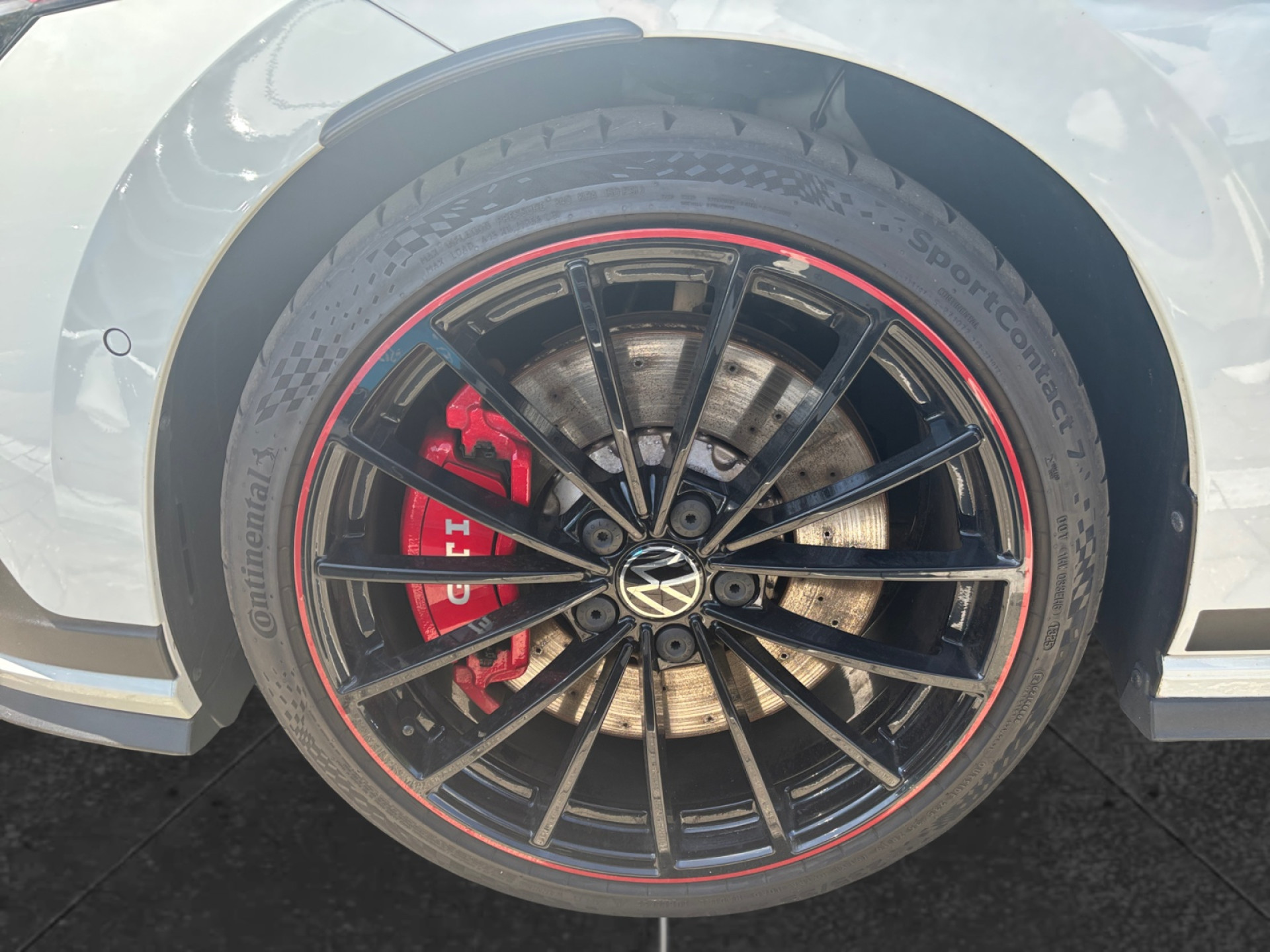 Golf VIII 2.0TSI GTI Clubsport45+AKRAPOVIC