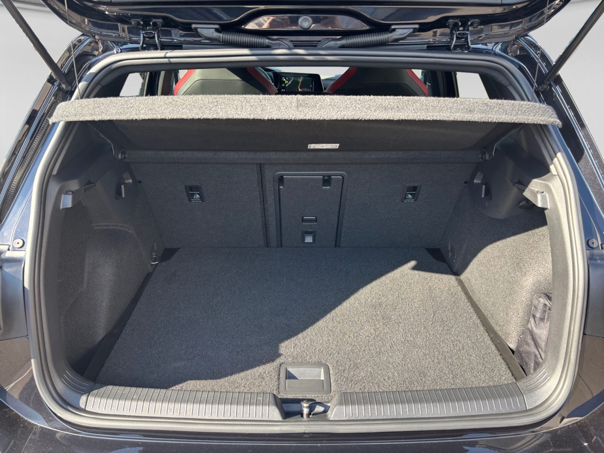 Golf VIII 2.0TSI GTI Clubsport45+AKRAPOVIC