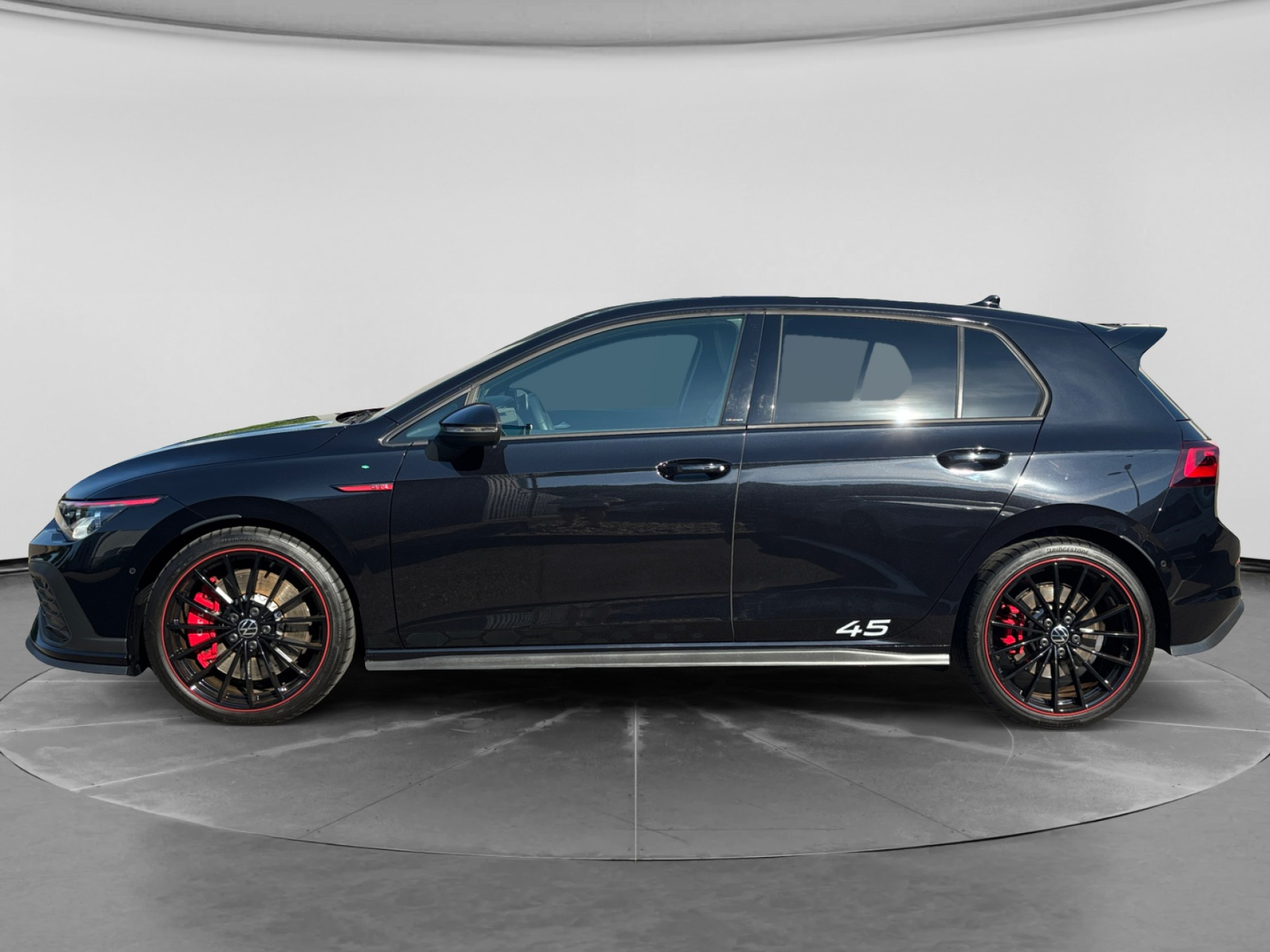 Golf VIII 2.0TSI GTI Clubsport45+AKRAPOVIC