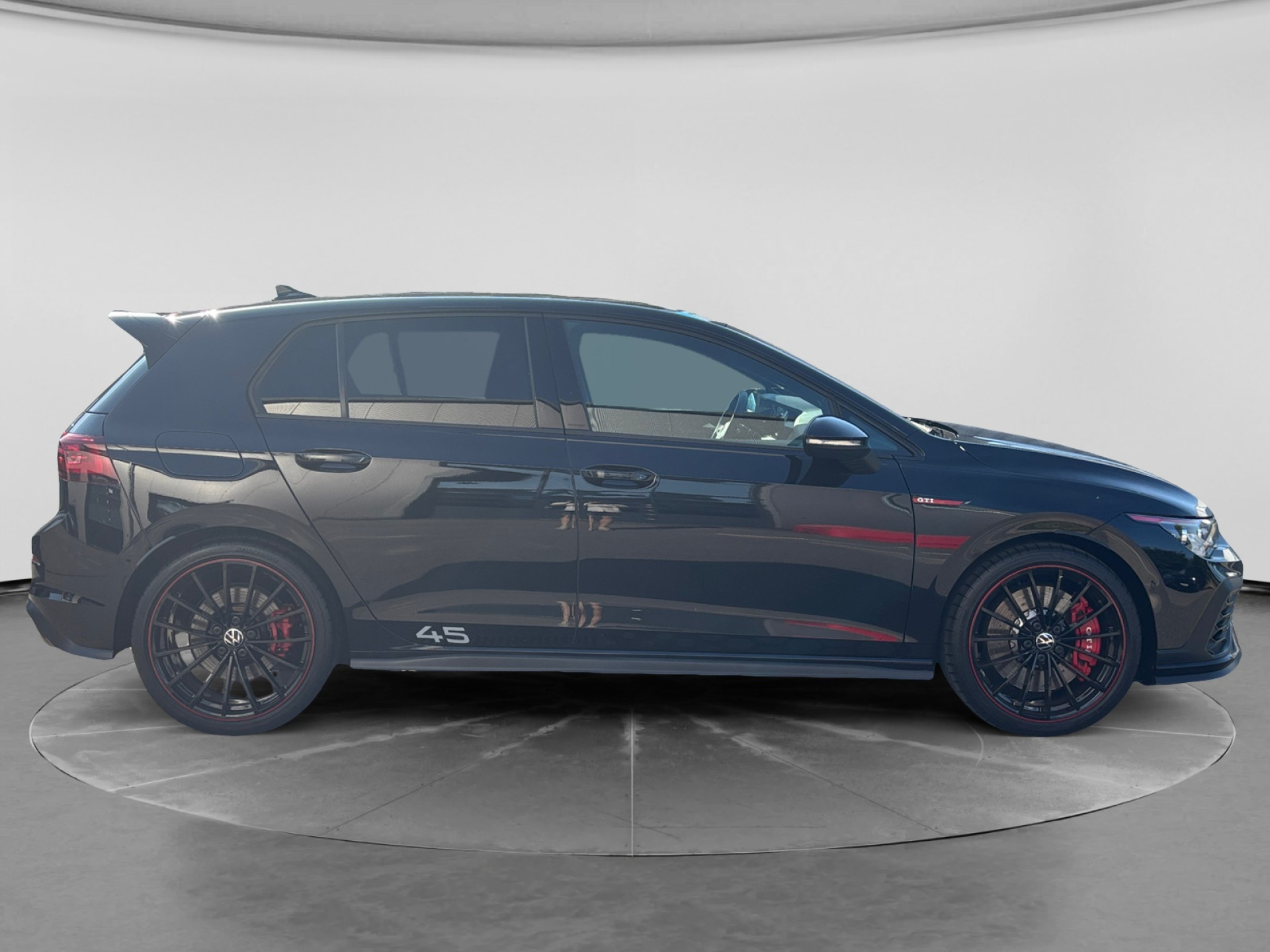 Golf VIII 2.0TSI GTI Clubsport45+AKRAPOVIC