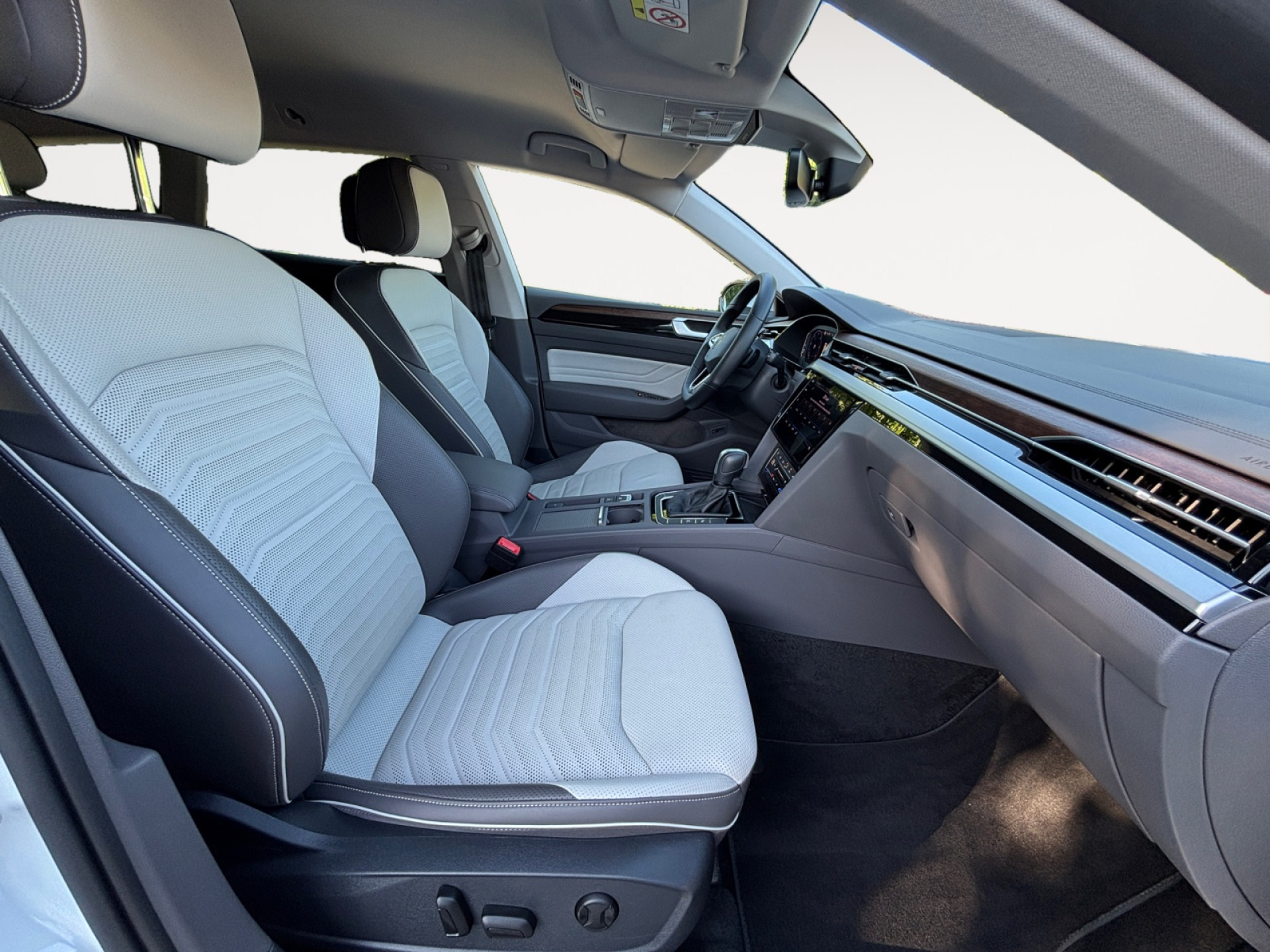 Arteon SB 2.0TDI DSG ELEGANCE +LEDER+AHK+