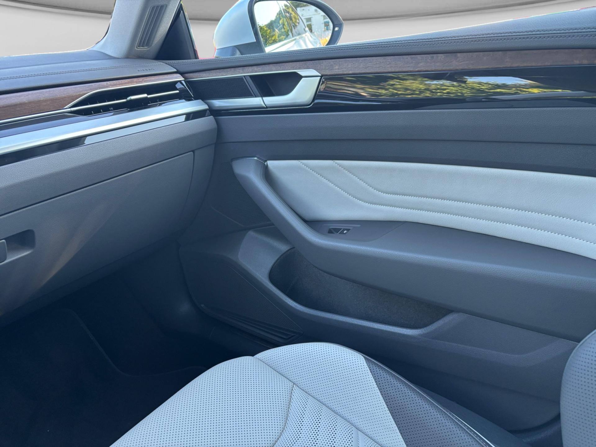 Arteon SB 2.0TDI DSG ELEGANCE +LEDER+AHK+