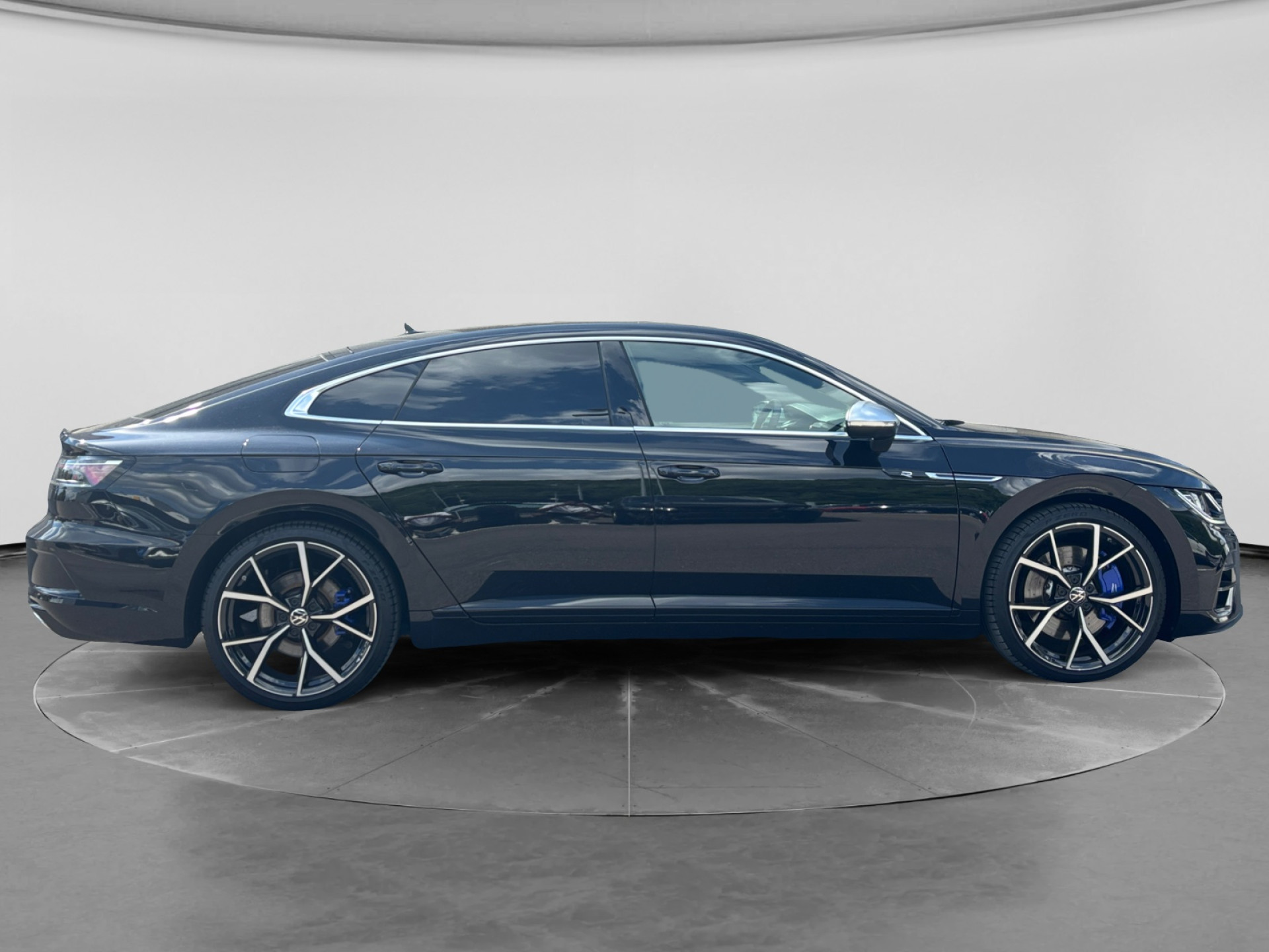 Arteon 2.0TSI R +LEDER+AHK+IQ-LIGHT+