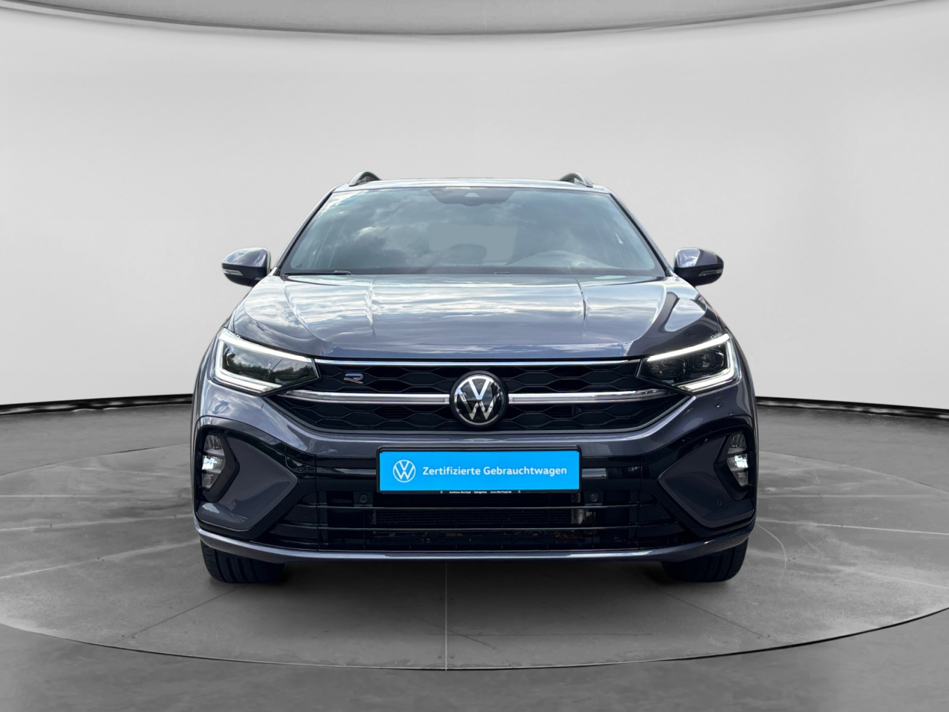 Taigo 1.5TSI DSG R-Line +IQ-DRIVE+REARVIEW+