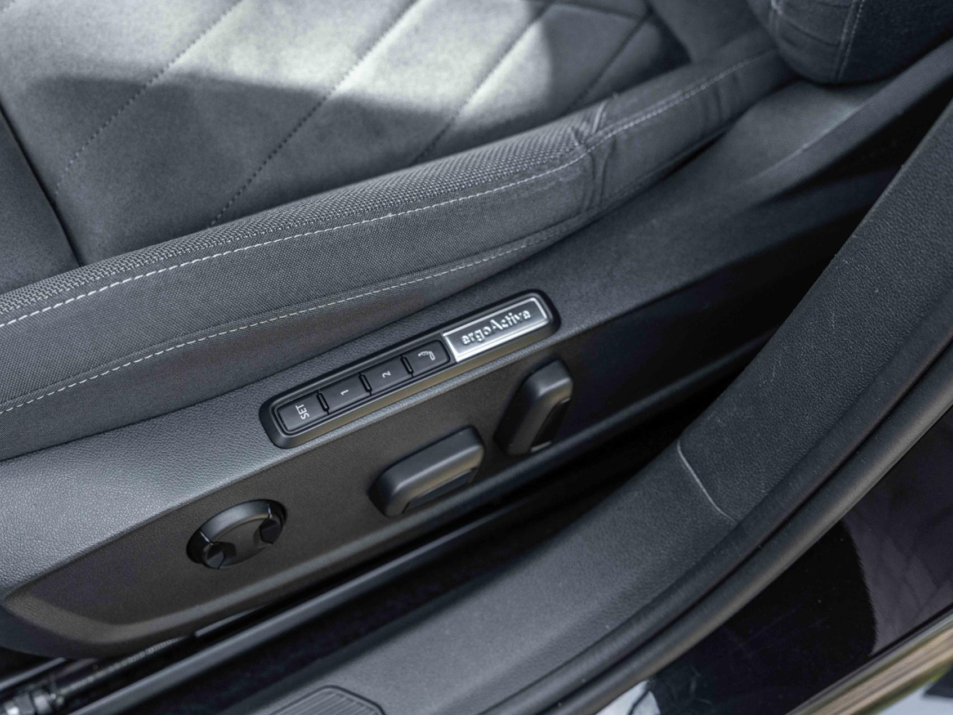 Golf VIII 1.4 eHybrid Style +ACC+REARVIEW+