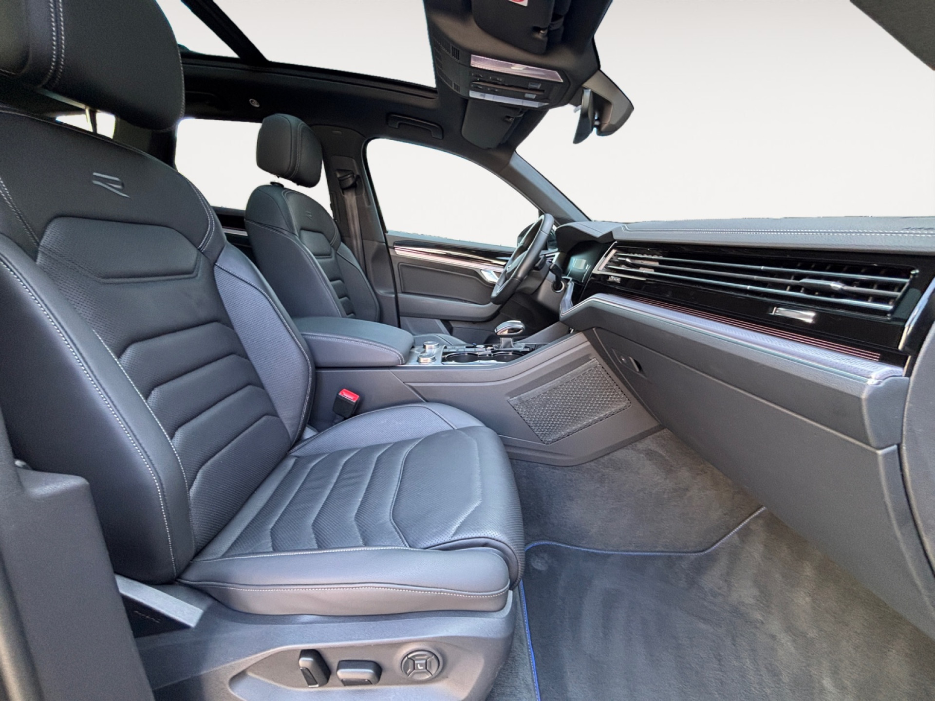 Touareg R 3.0TSI eHybrid +0,5-STEUER+AHK+