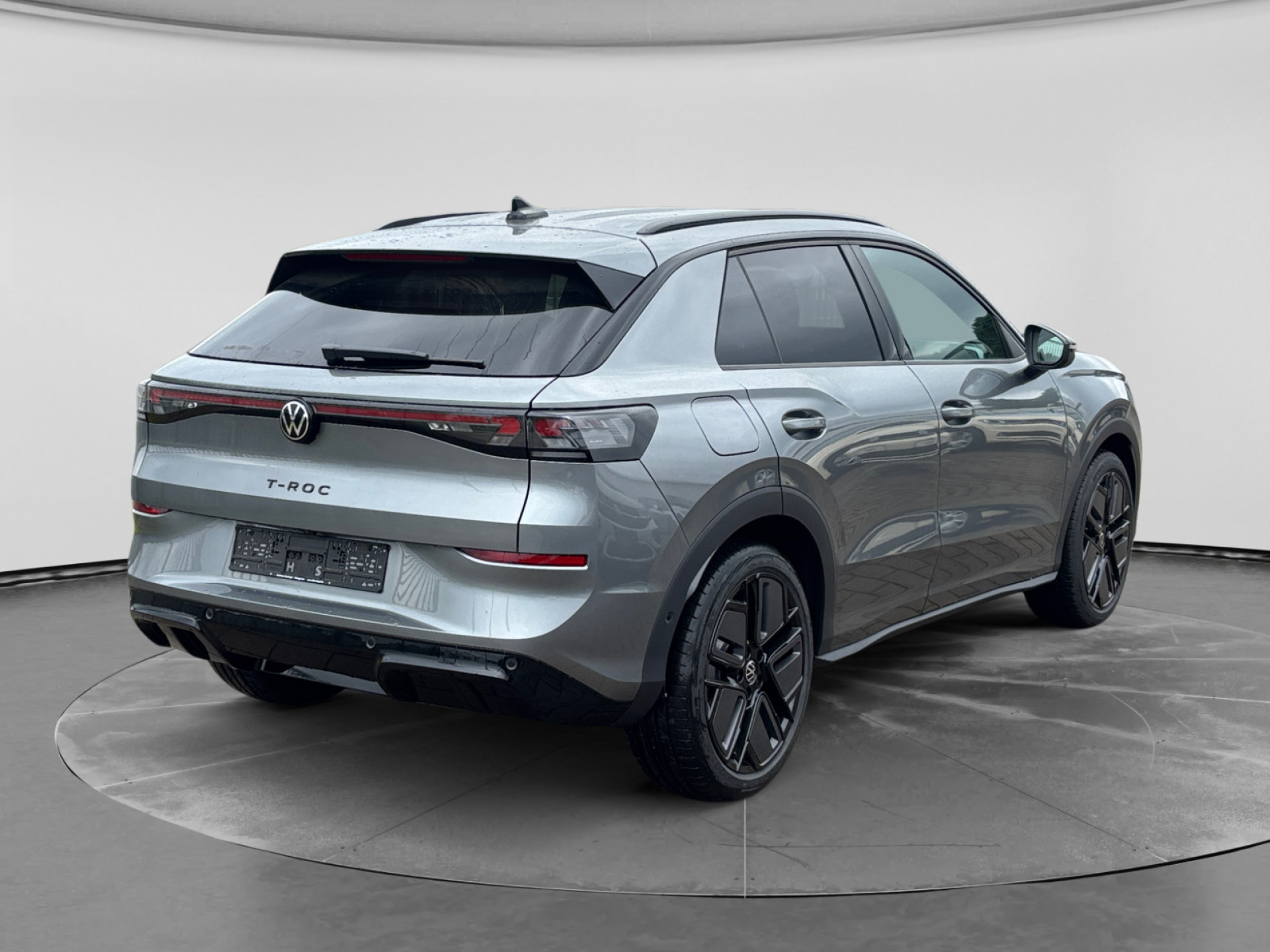 T-Roc 1.5eTSI DSG R-Line +AHK+BLACKSTYLE+