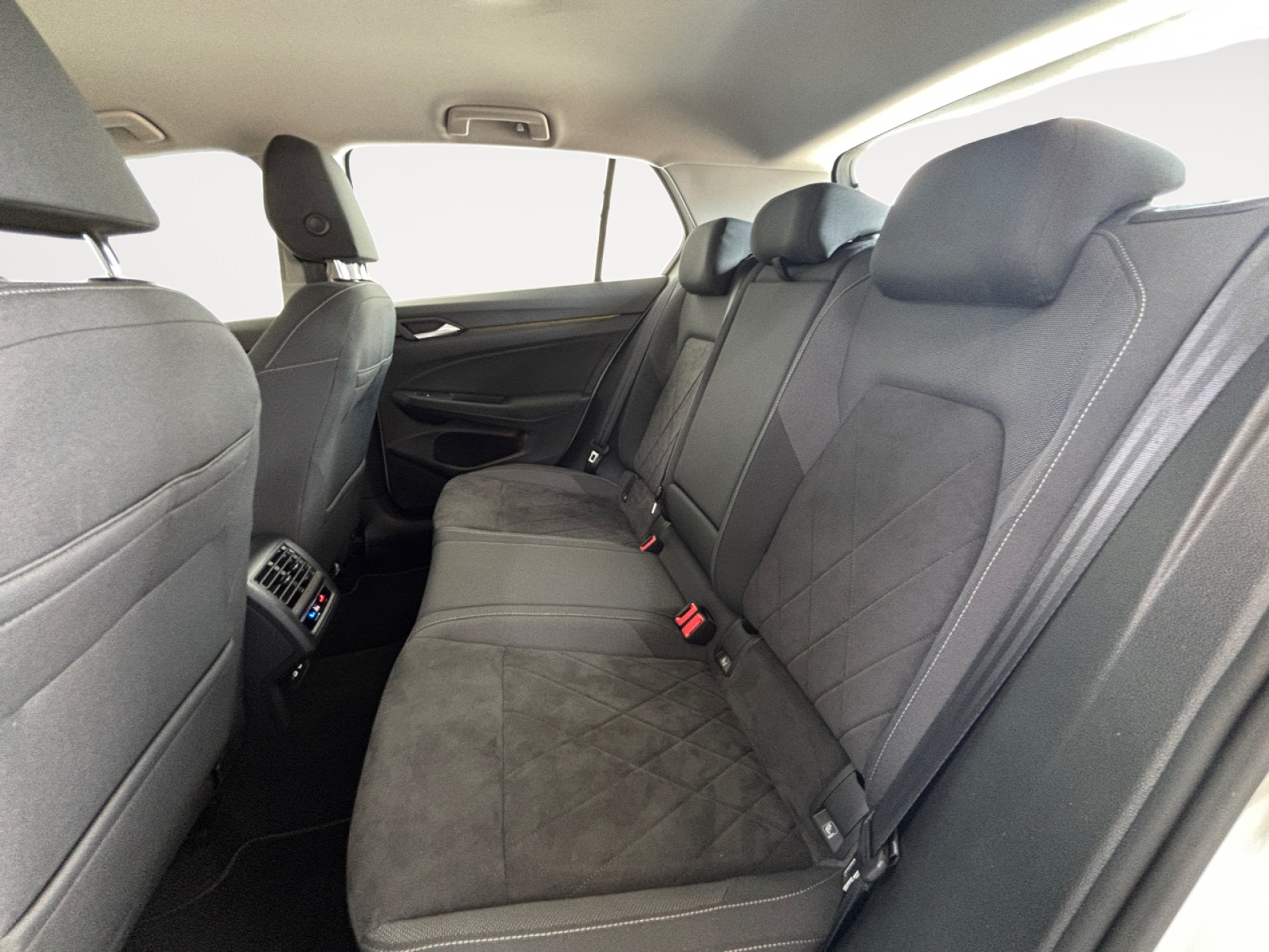 Golf 1.4TSI eHybrid STYLE +NAVI+KEYLESS+