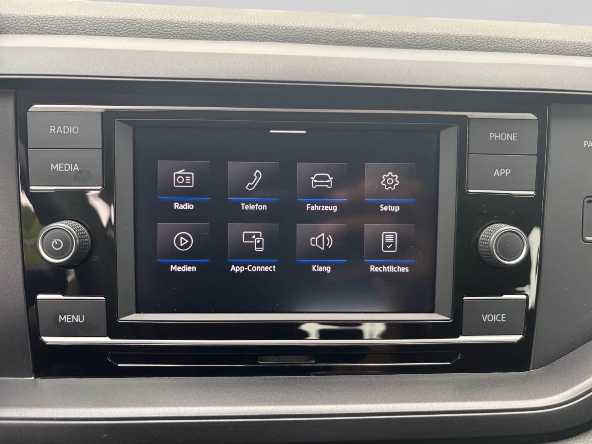 Taigo 1.0TSI +4SEASON+APP-CONNECT+