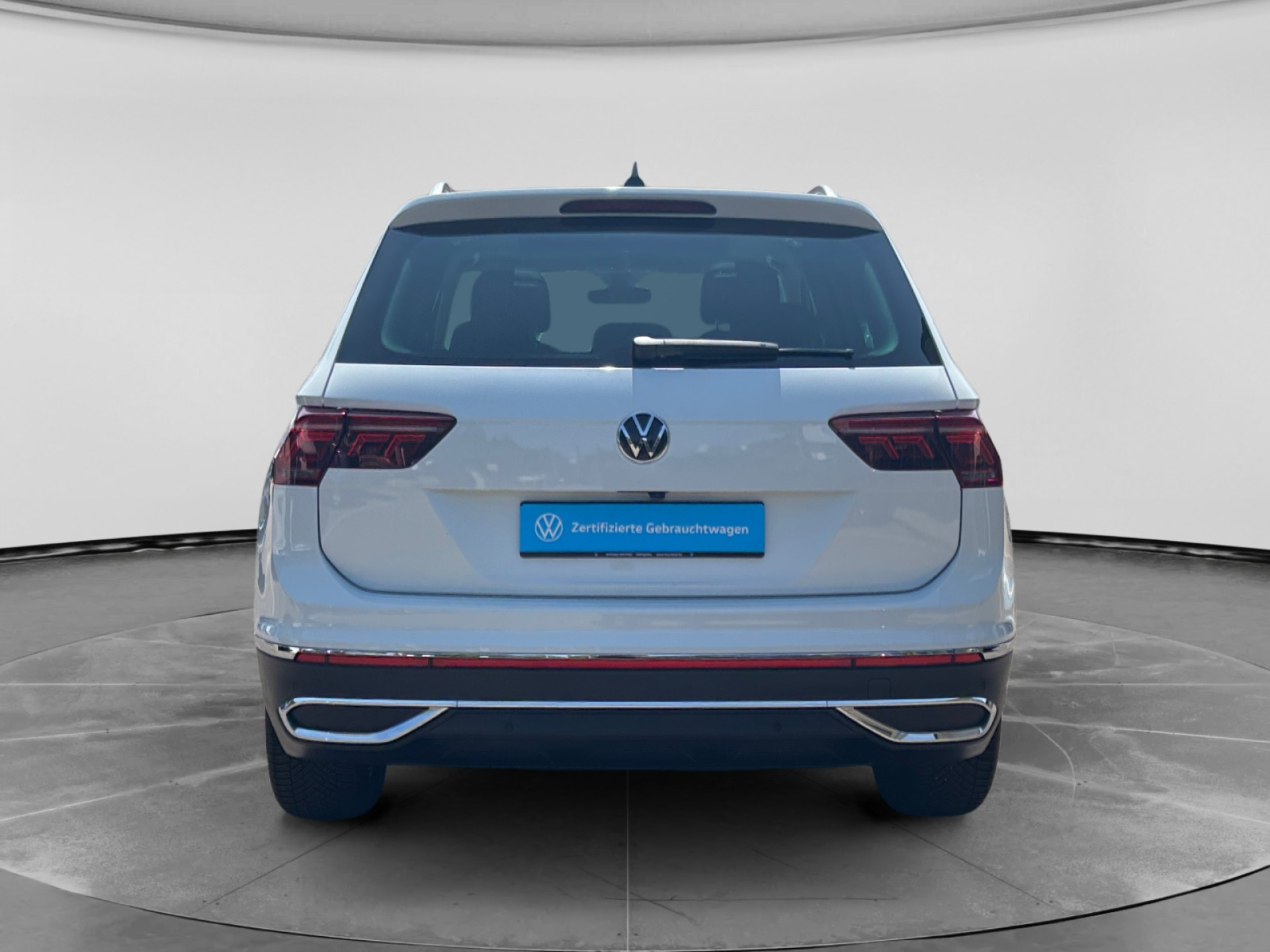 Tiguan 2.0TDI DSG +LEDER+AHK+STANDHEIZUNG+