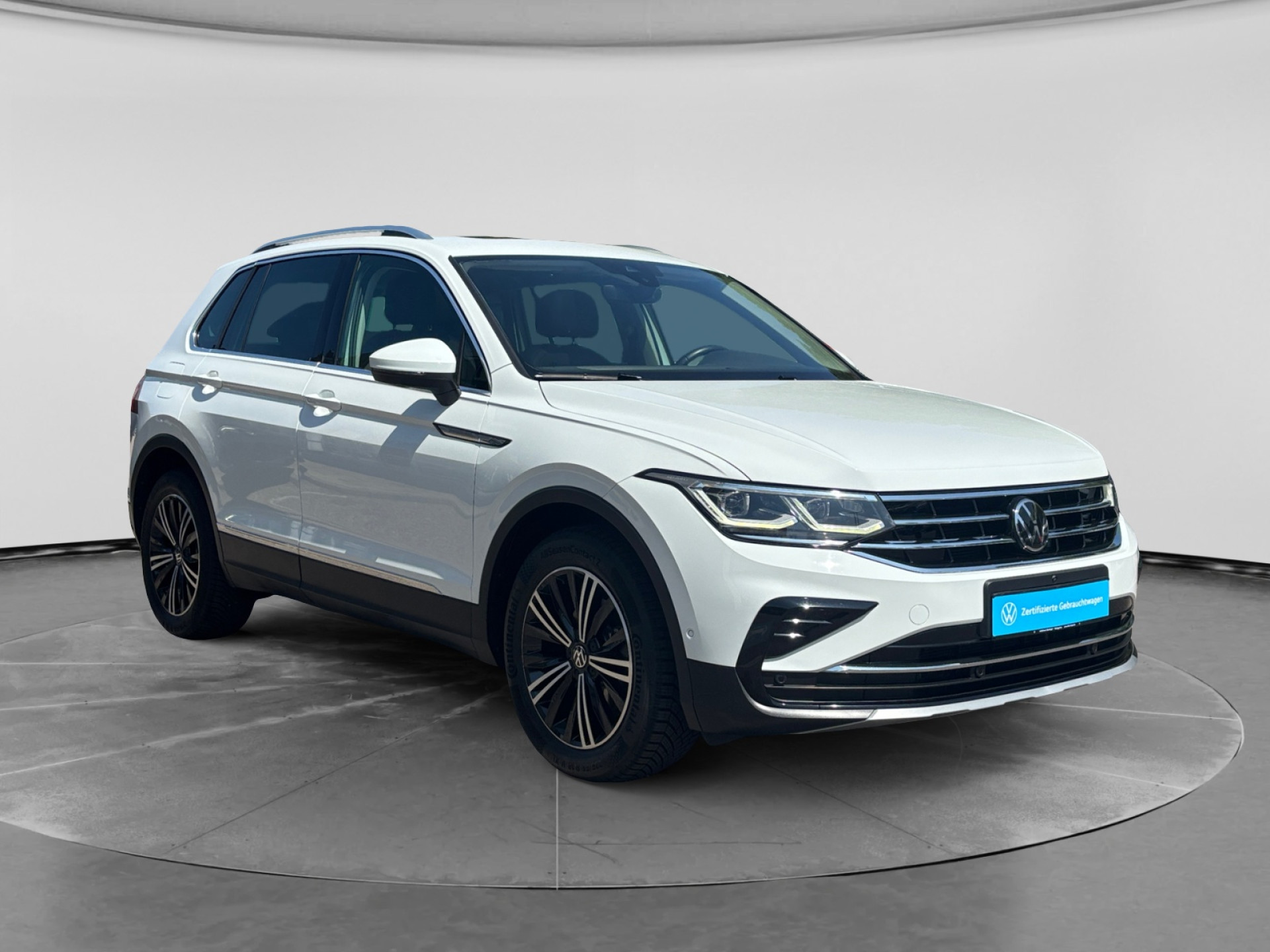 Tiguan 2.0TDI DSG +LEDER+AHK+STANDHEIZUNG+