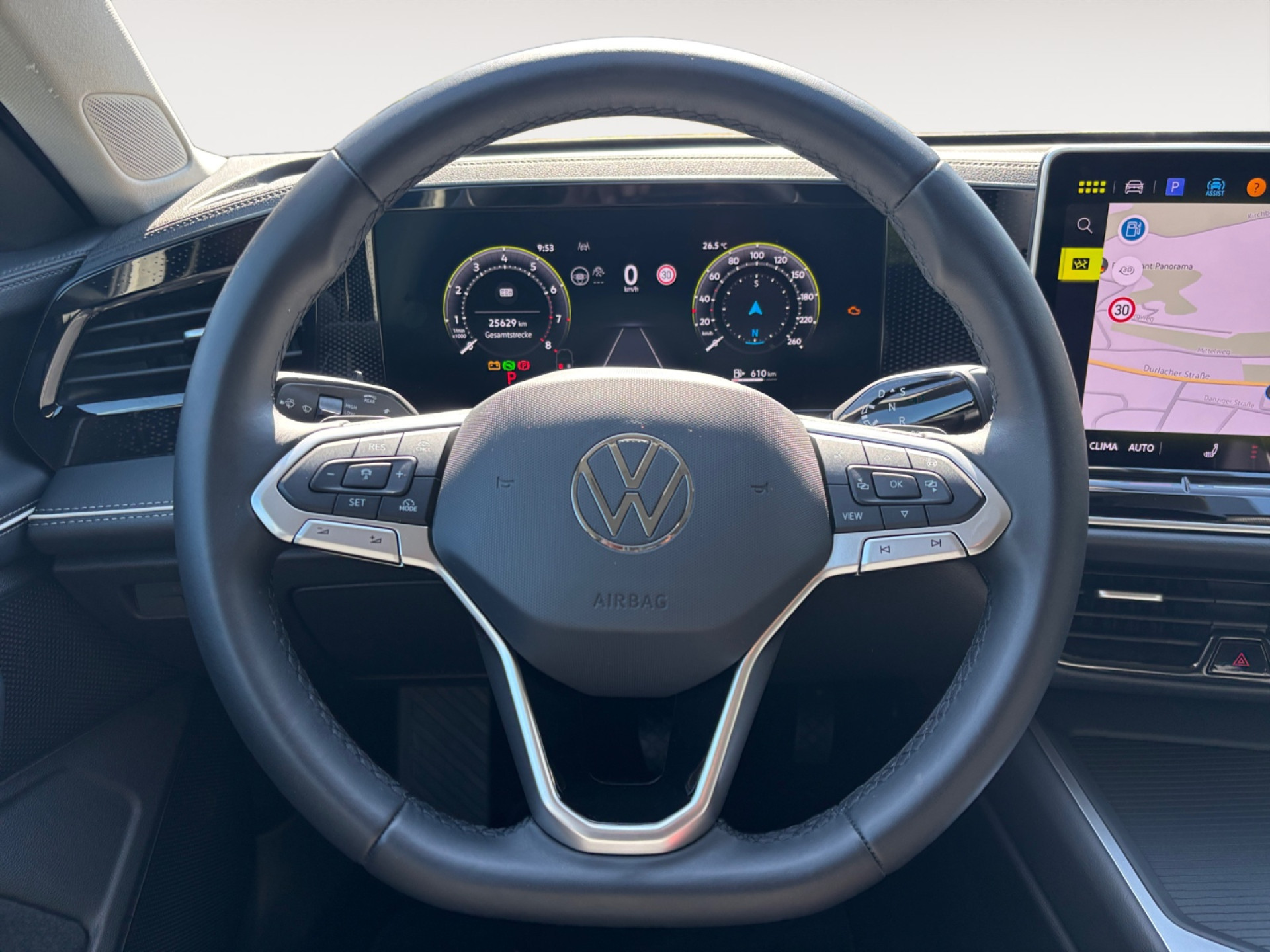 Passat Variant 1.5TSI DSG +AHK+EL.SITZE+AREA-VIEW