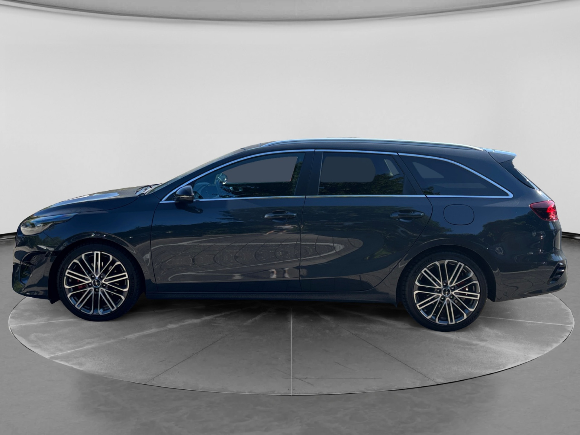 Ceed 1.5 GT Line +PANO+LEDER+EL.SITZ+