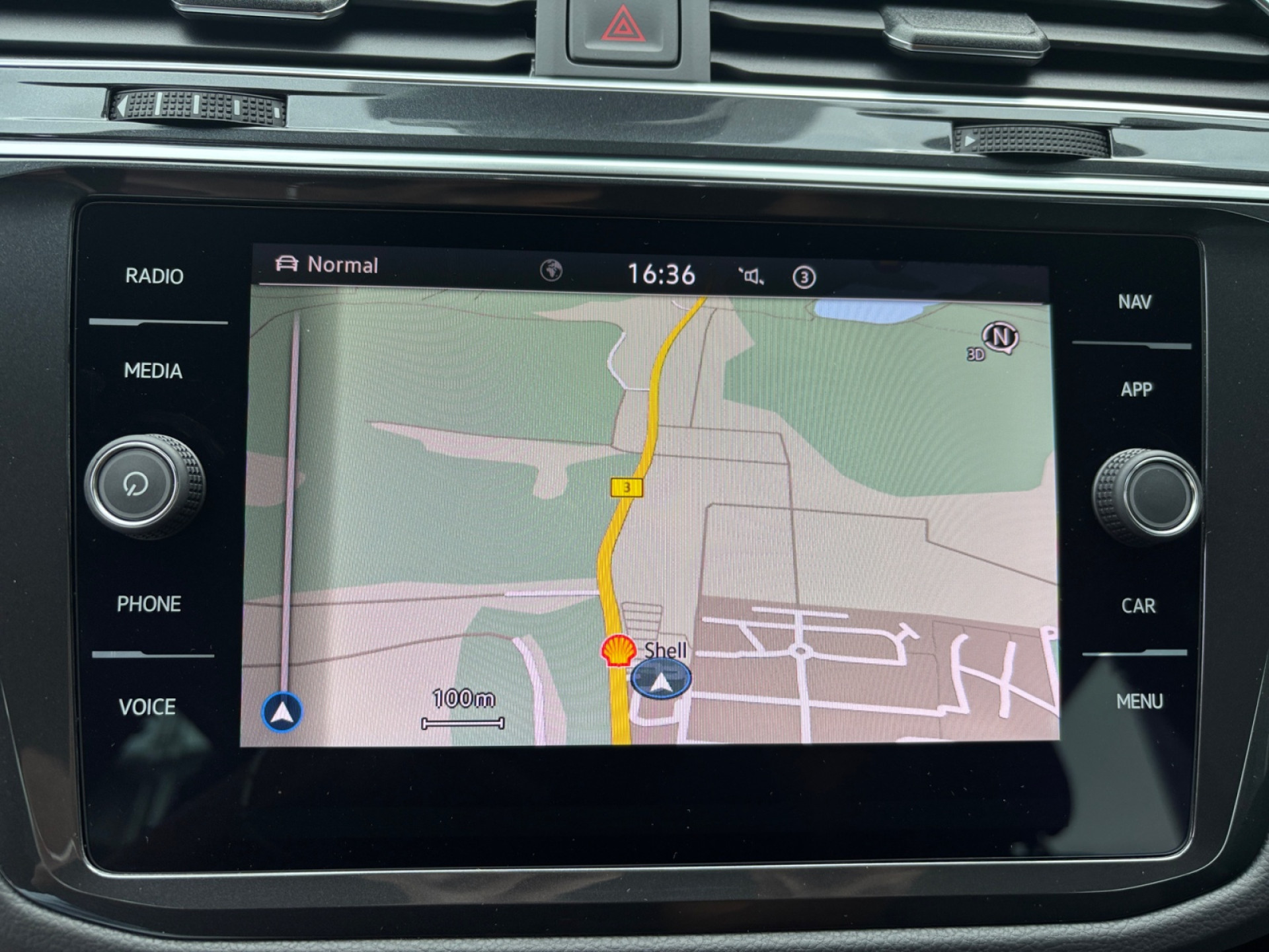 Tiguan 2.0TDI 4Motion Elegance +NAVI+