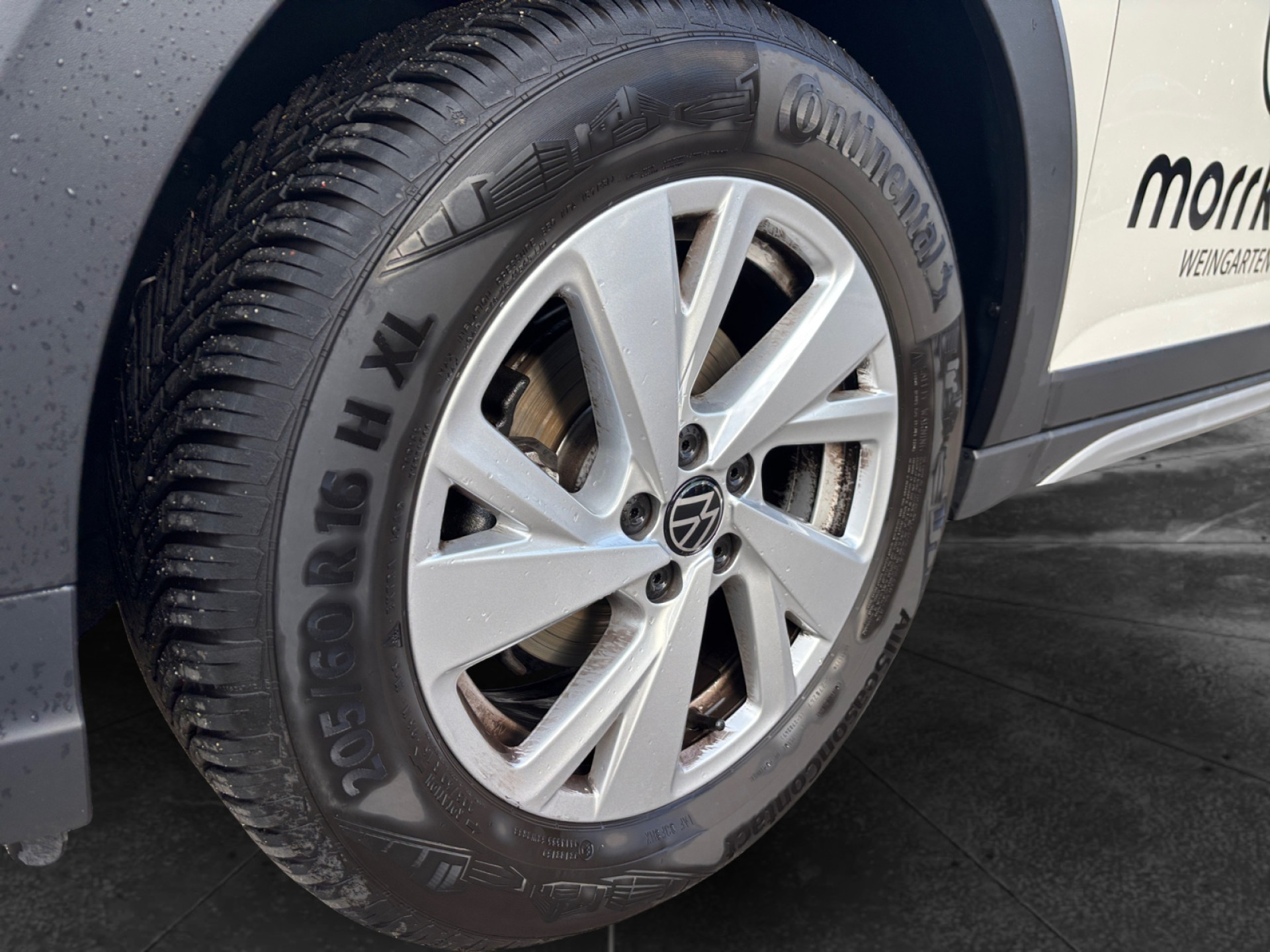 Taigo 1.0TSI DSG Life +IQ.DRIVE+RFK+4SEASON+