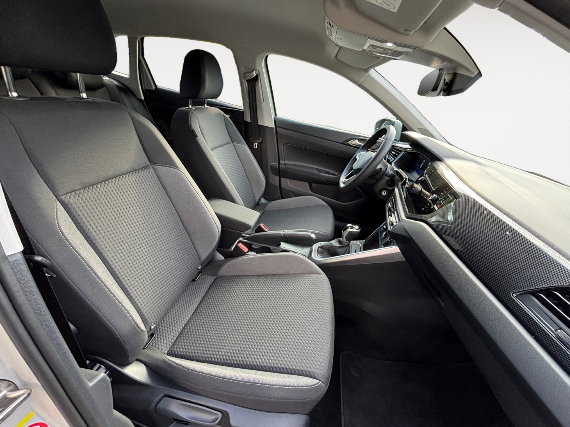 Taigo 1.0TSI DSG Life +IQ.DRIVE+RFK+4SEASON+