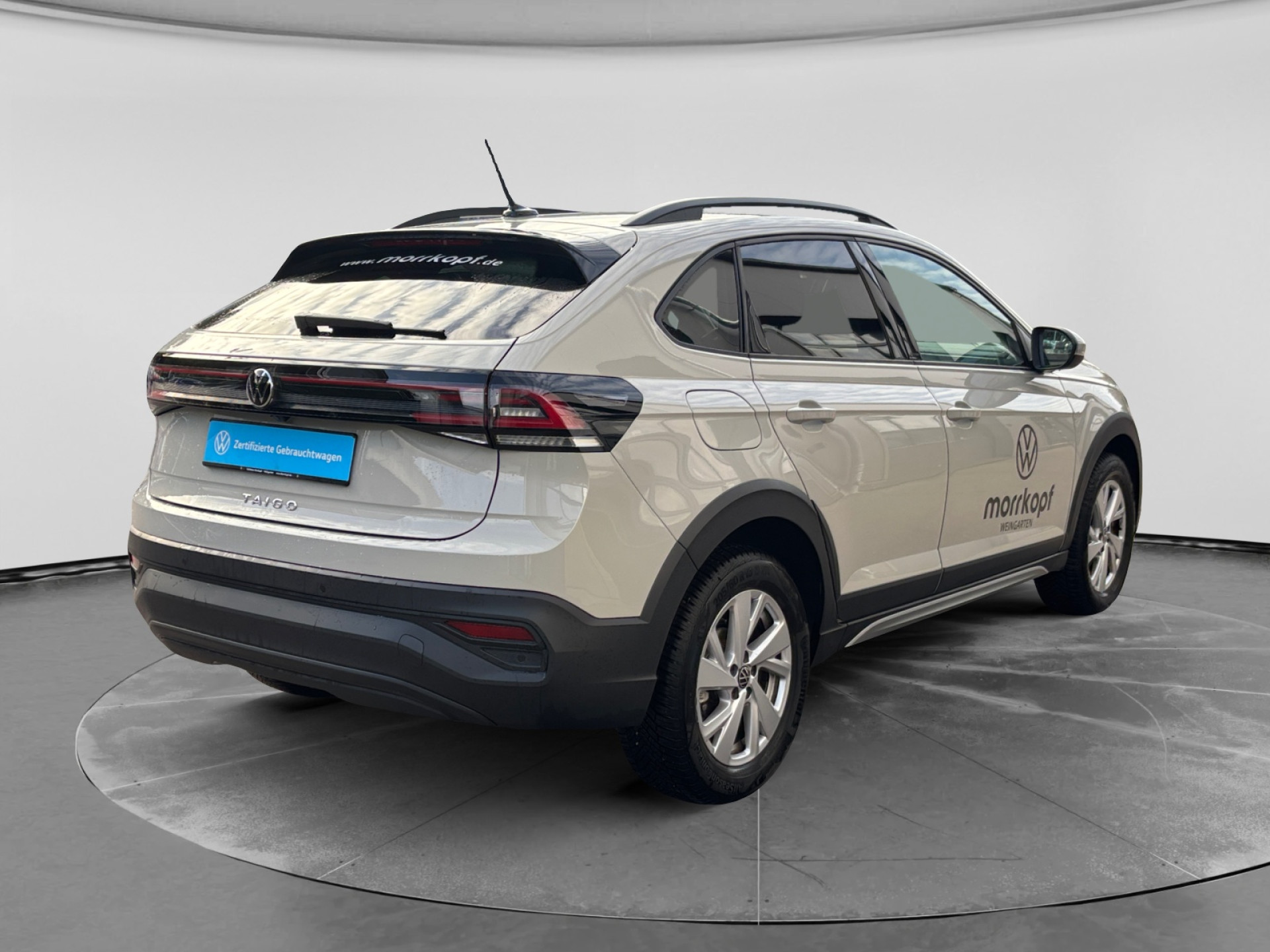 Taigo 1.0TSI DSG Life +IQ.DRIVE+RFK+4SEASON+
