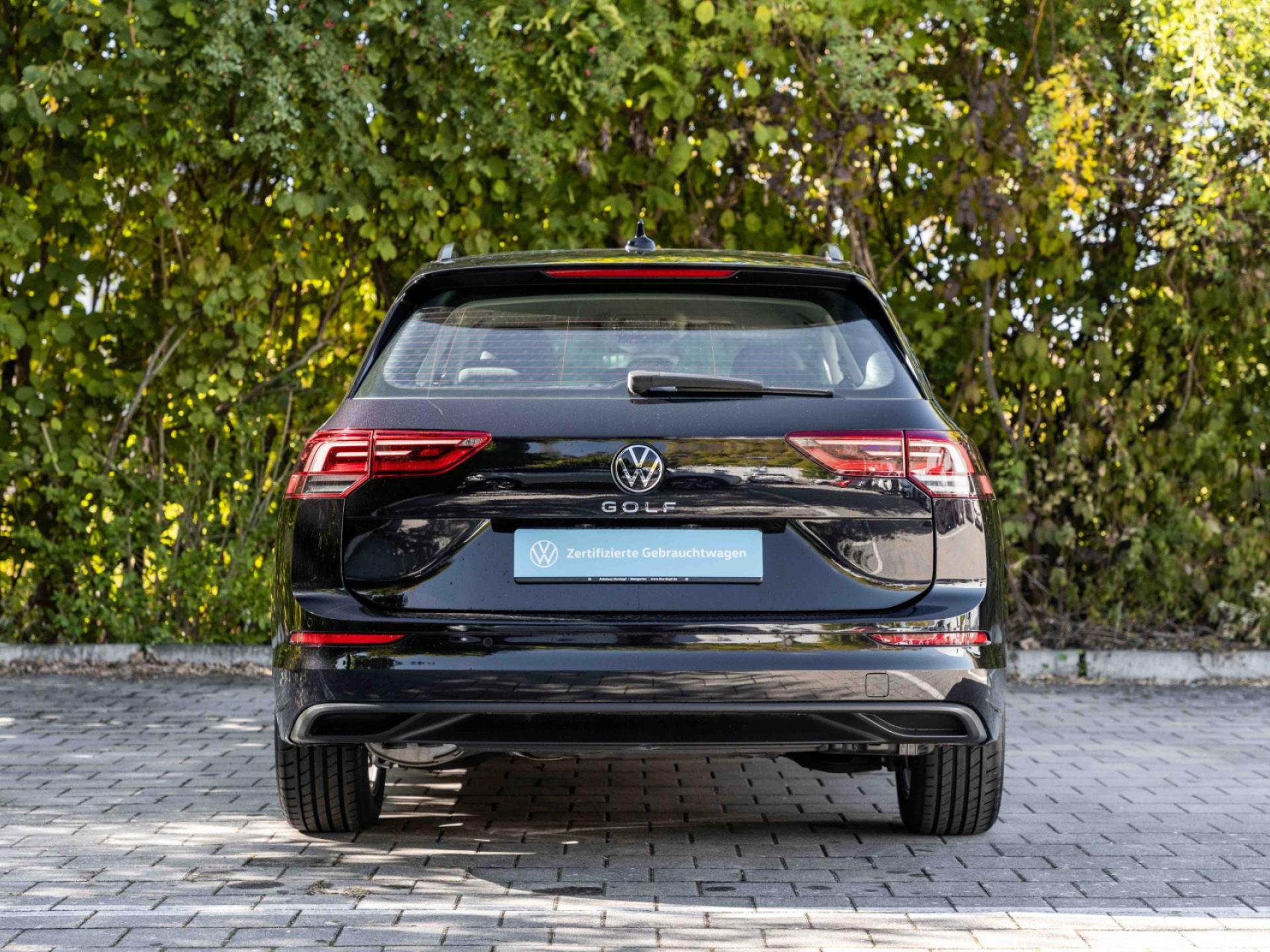 Golf VIII Variant 2.0TDI +LED+LM-FELGEN+SH+