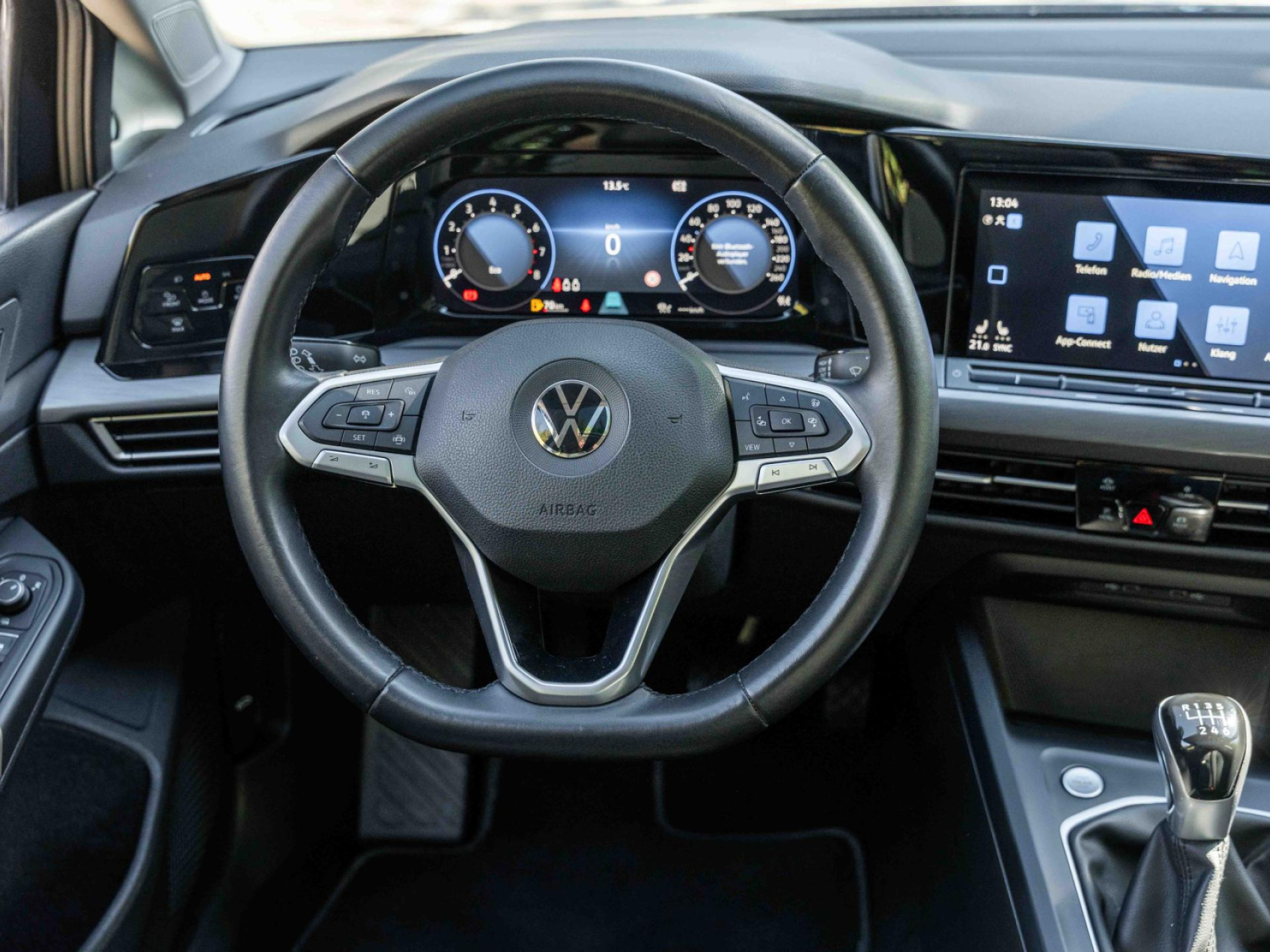 Golf VIII 1.5TSI Style +PANO+ACC+