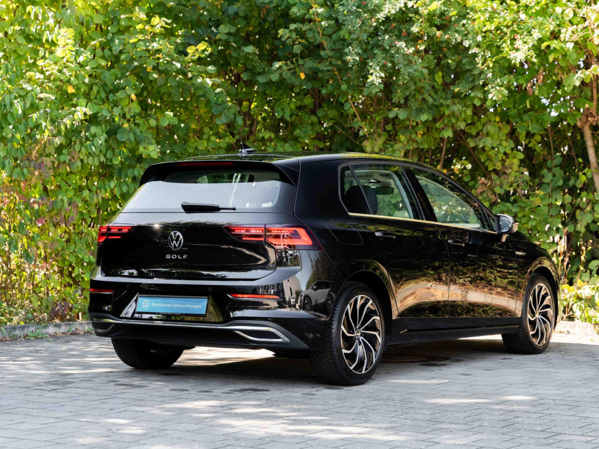 Golf VIII 1.5TSI Style +PANO+ACC+