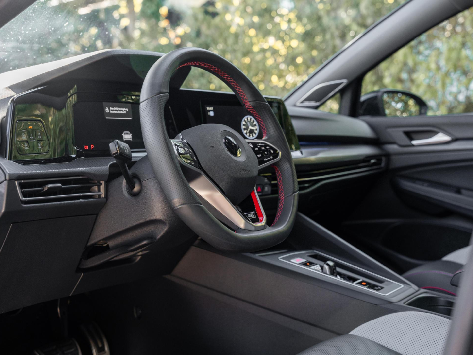 Golf 2.0TSI DSG GTI Clubsport 45+AKRAPOVIC