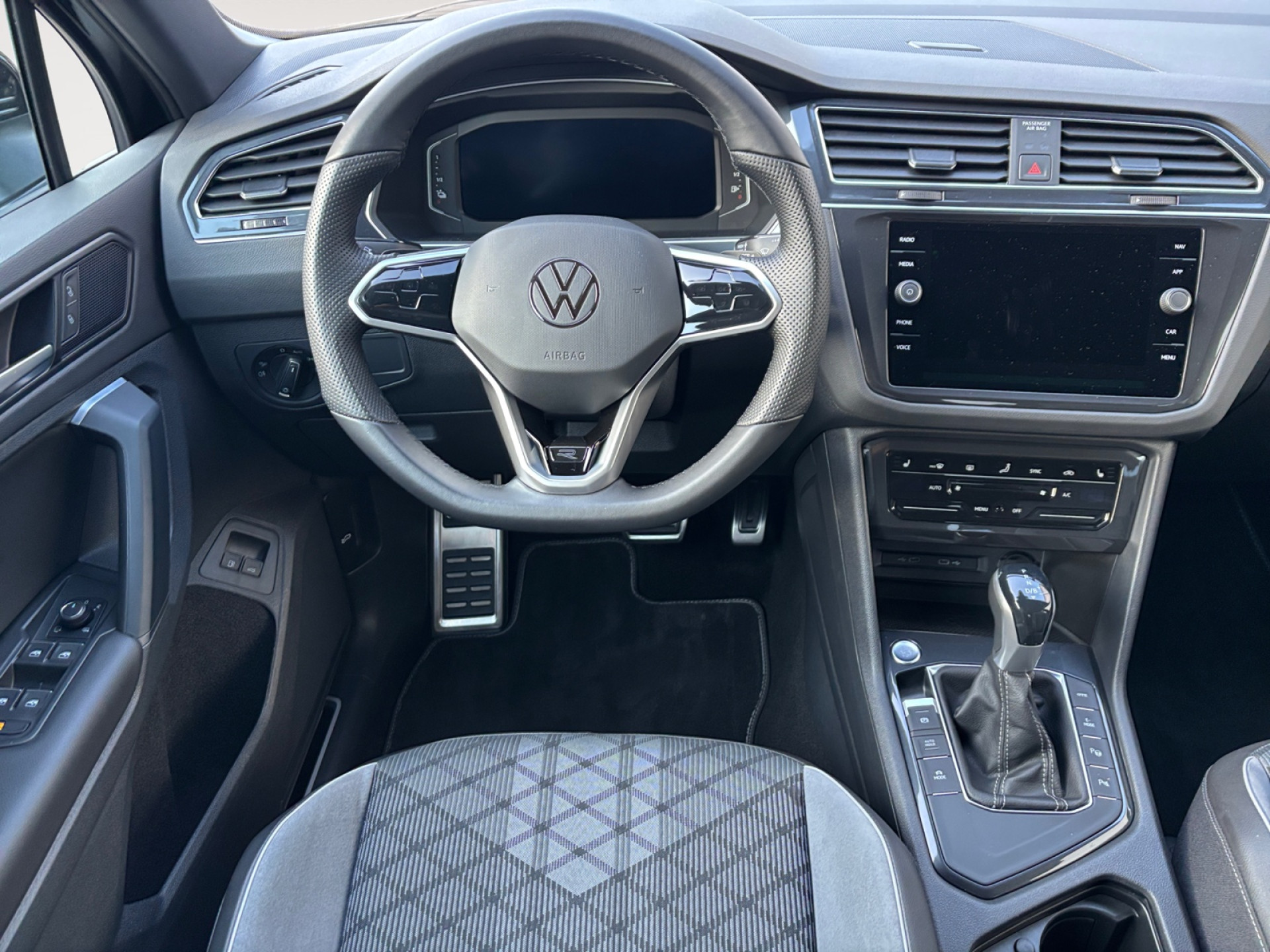 Tiguan 1.4TSI eHybrid R-Line +AHK+20 +