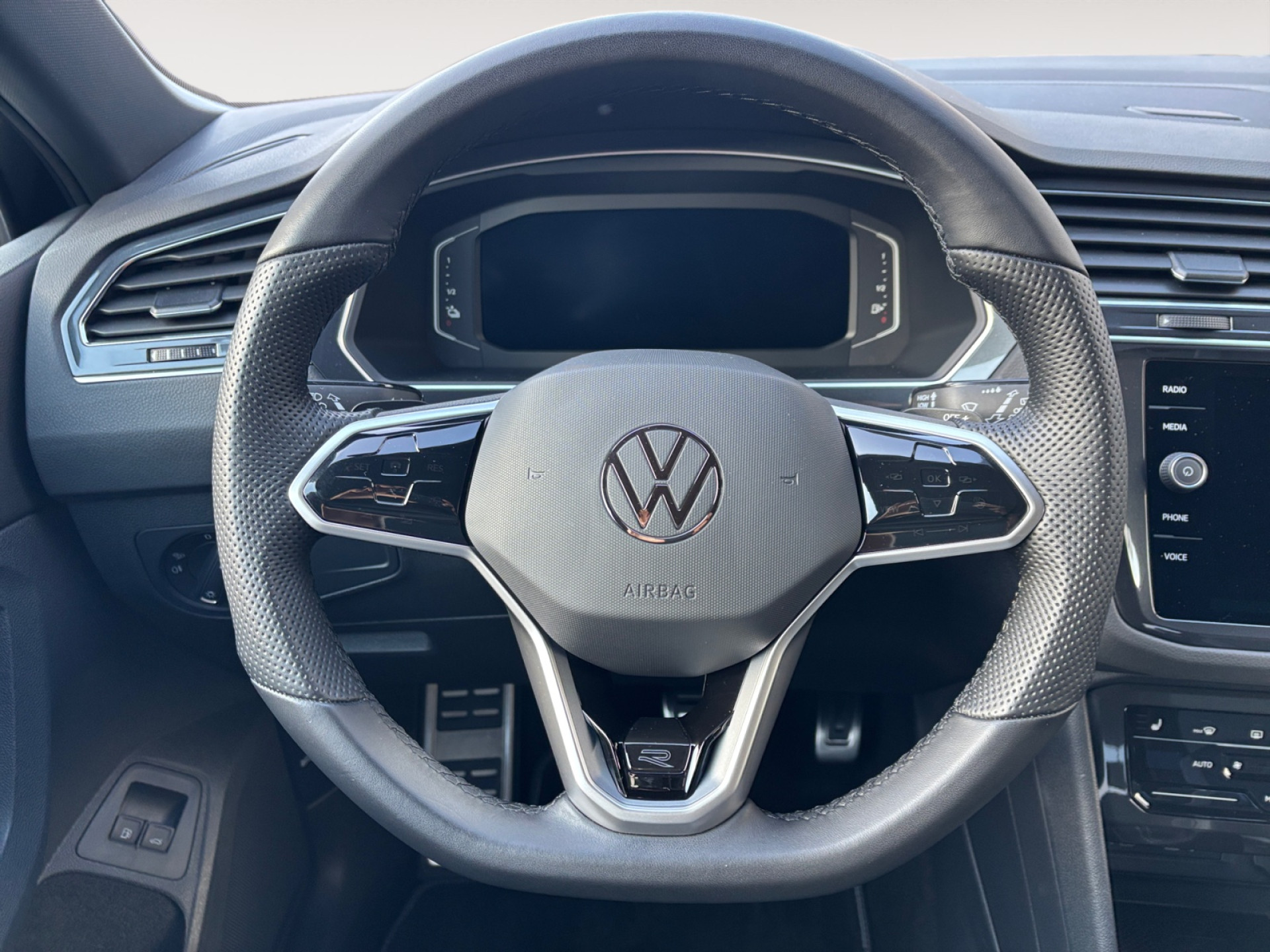 Tiguan 1.4TSI eHybrid R-Line +AHK+20 +
