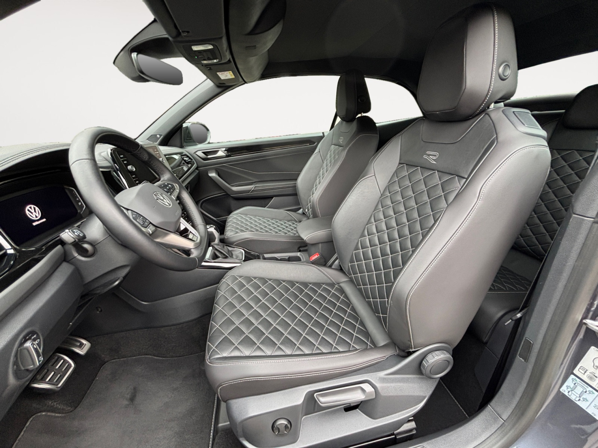 T-Roc Cabriolet 1.5TSI DSG R-Line +LEDER+DCC+