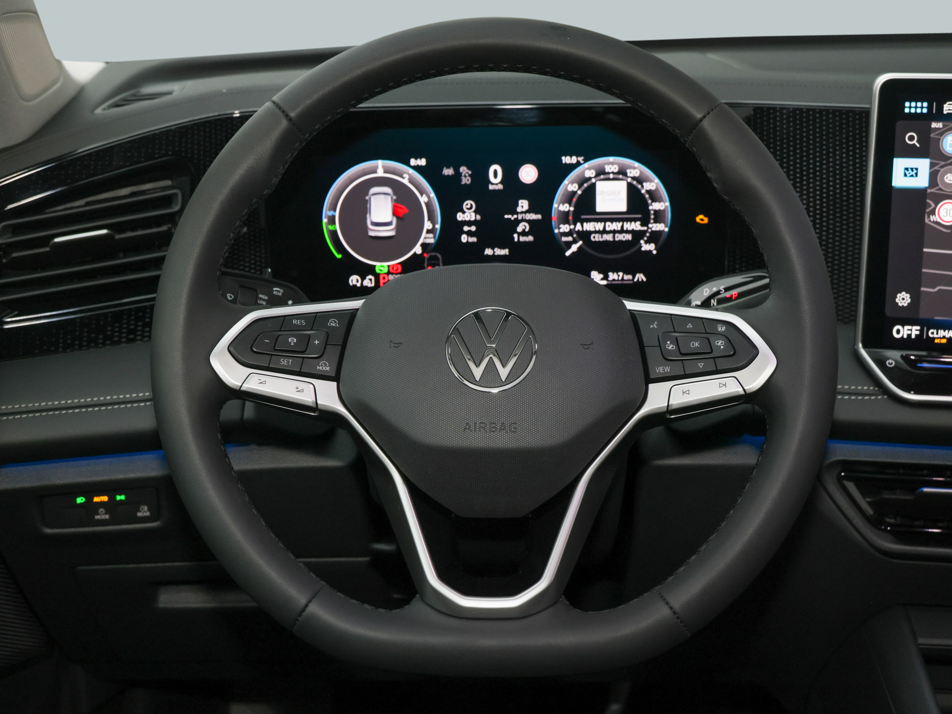 Tiguan 1.5 eHybrid Life +AHK+NAVI+4SEASON+