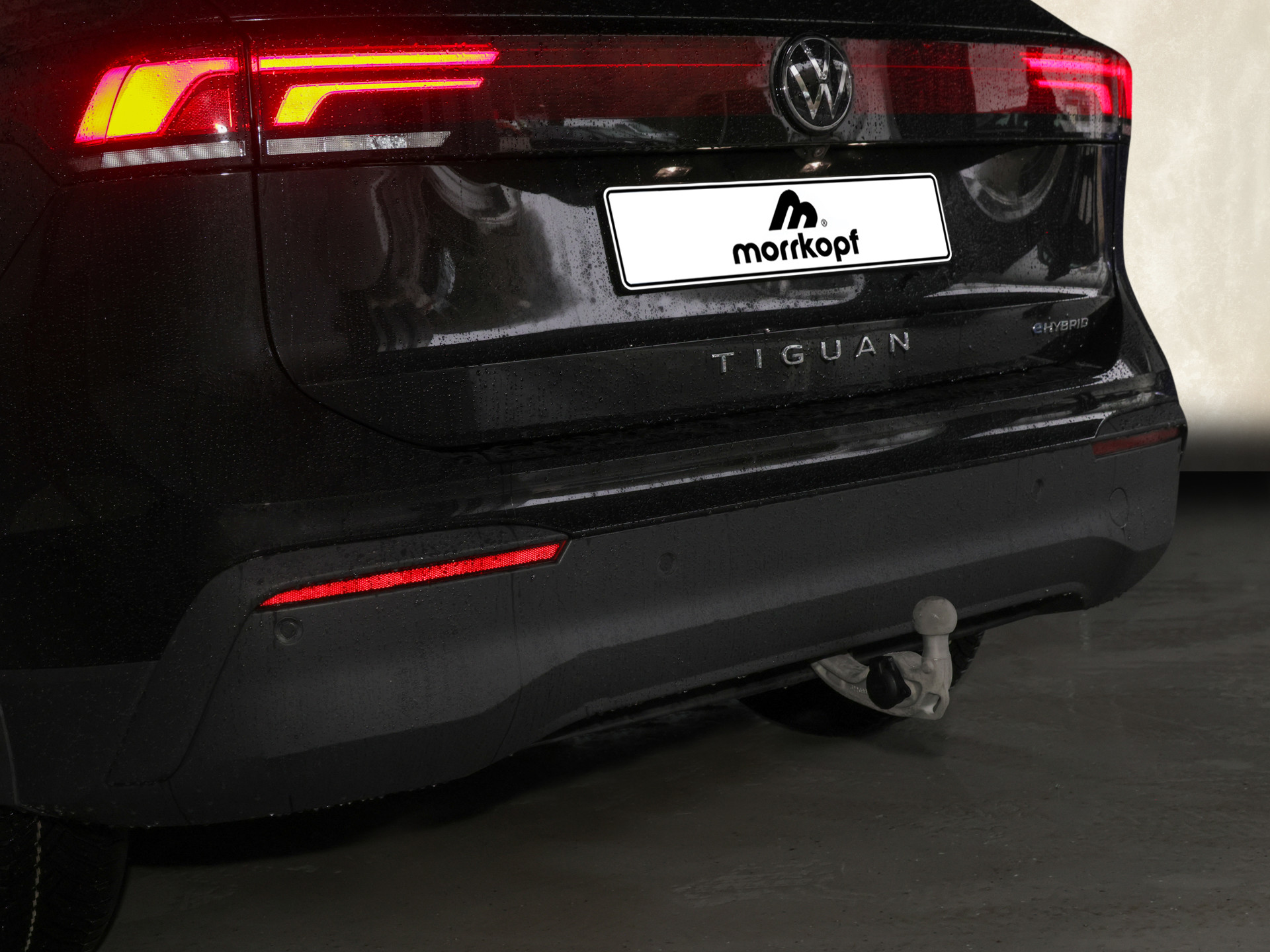 Tiguan 1.5 eHybrid Life +AHK+NAVI+4SEASON+